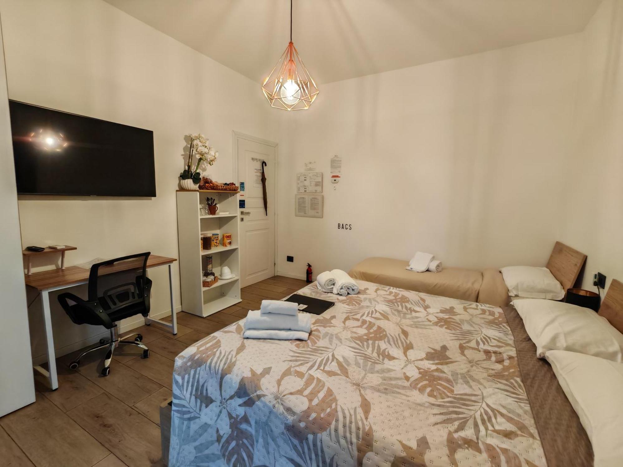 Mc Fly Rooms Malpensa Airport Gallarate Exterior foto